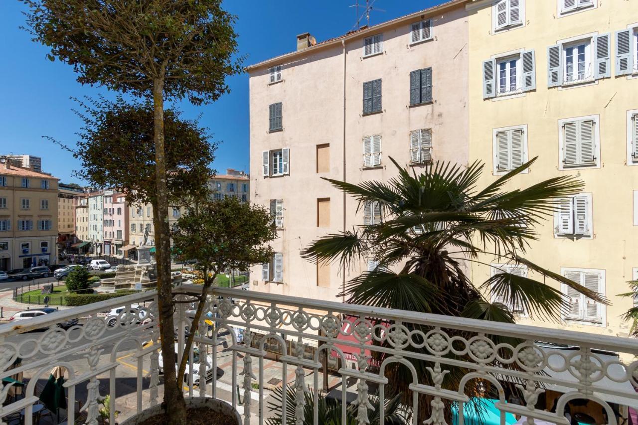 Les Suites R Bonaparte - Appartements De Standing Au Coeur De La Vieille Ville Pietonne Ajaccio  Buitenkant foto