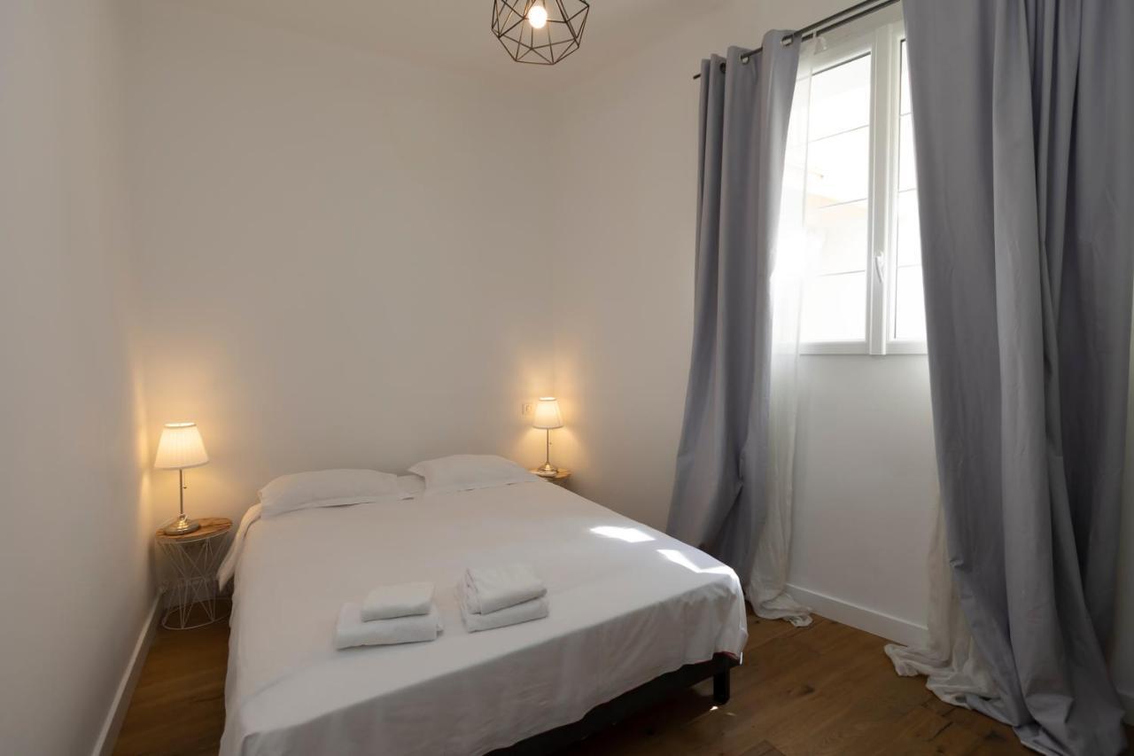 Les Suites R Bonaparte - Appartements De Standing Au Coeur De La Vieille Ville Pietonne Ajaccio  Buitenkant foto