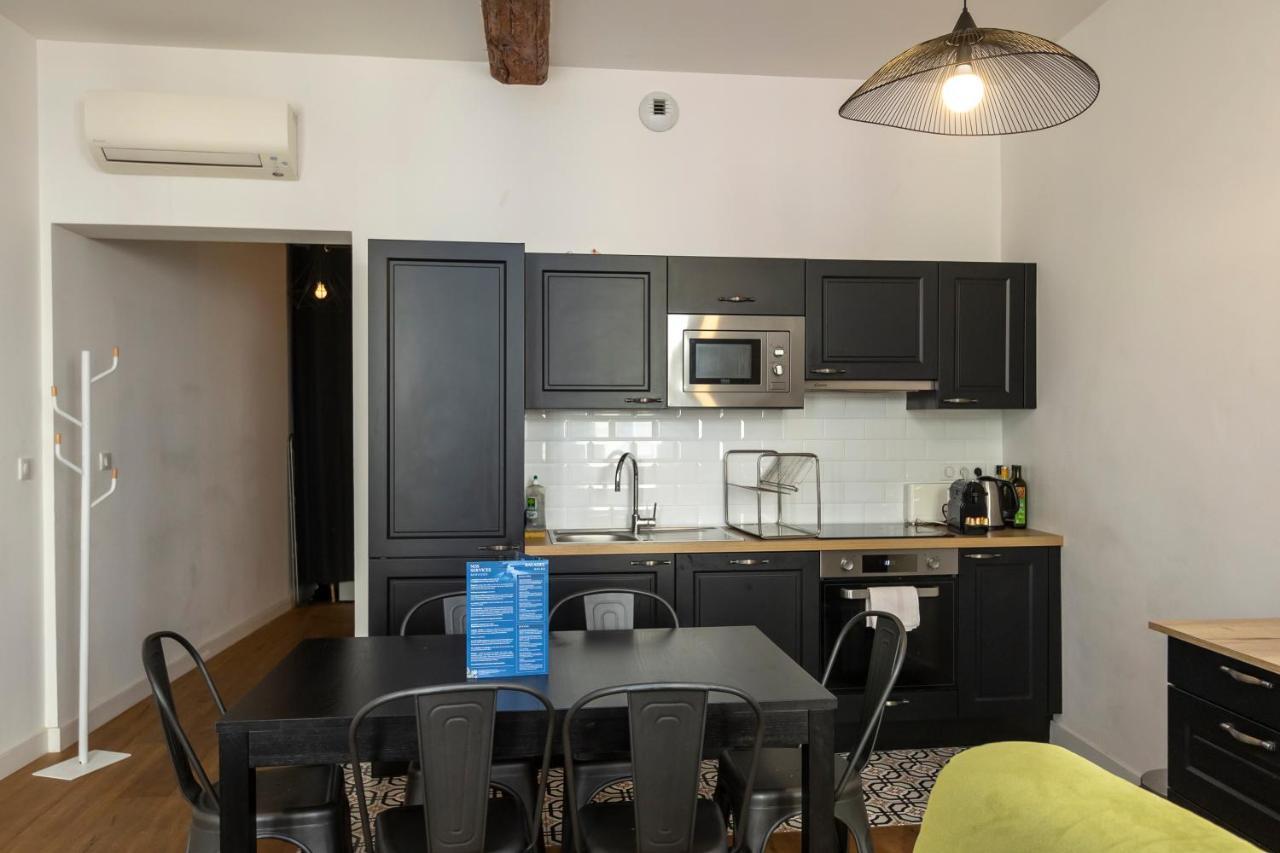 Les Suites R Bonaparte - Appartements De Standing Au Coeur De La Vieille Ville Pietonne Ajaccio  Buitenkant foto