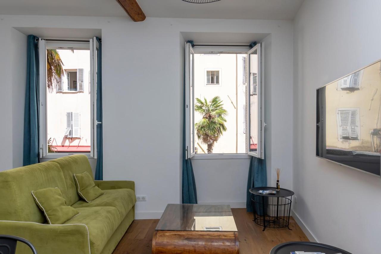 Les Suites R Bonaparte - Appartements De Standing Au Coeur De La Vieille Ville Pietonne Ajaccio  Buitenkant foto