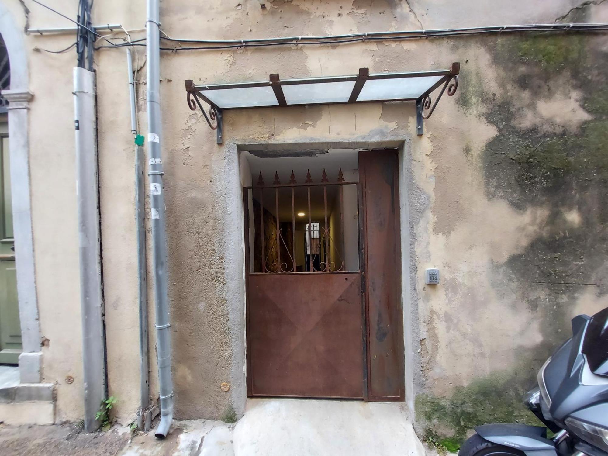 Les Suites R Bonaparte - Appartements De Standing Au Coeur De La Vieille Ville Pietonne Ajaccio  Kamer foto